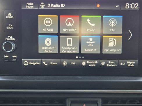 Used 2025 Honda Pilot Black Edition image 13