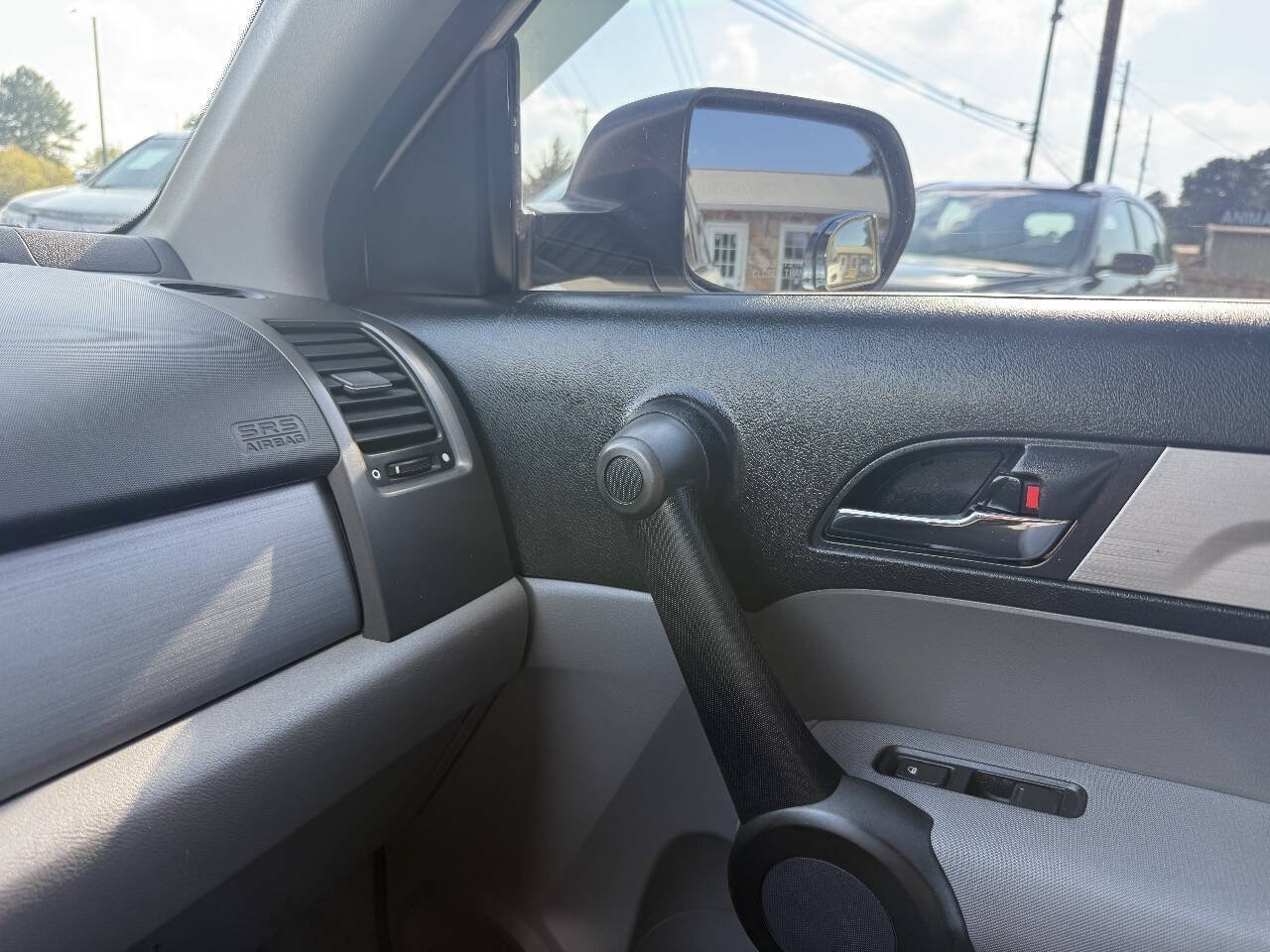 Used 2011 Honda CR-V LX image 22