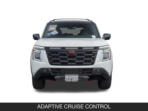 Used 2026 Nissan Armada PRO-4X w/ Captain's Chari Seat Package AWD/4WD image 4