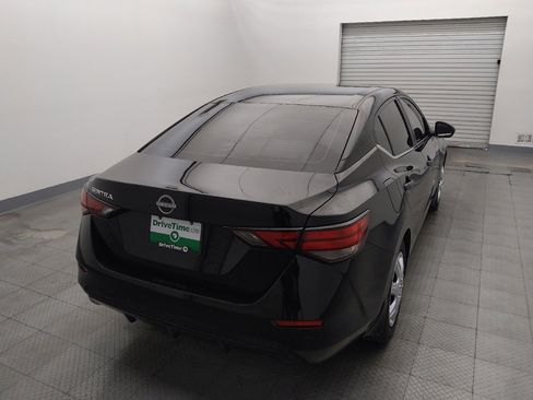 Used 2025 Nissan Sentra S image 7