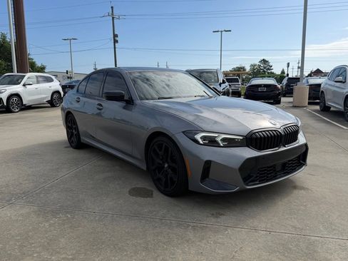 Certified 2025 BMW 330i Sedan w/ M Sport Package RWD image 3