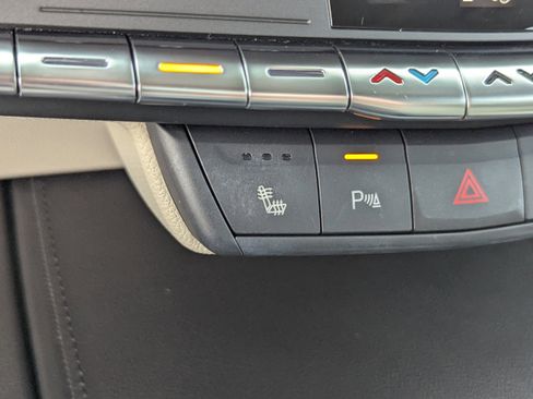 Certified 2023 Cadillac XT4 Premium Luxury w/ Cold Weather Package image 26