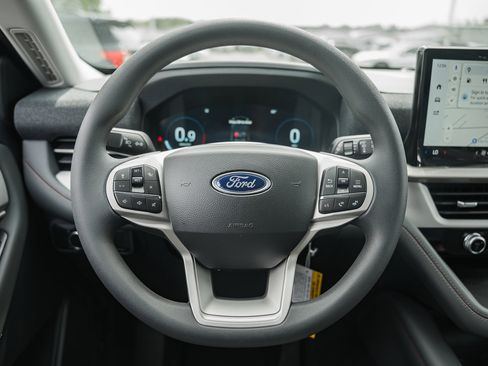 New 2026 Ford Explorer Active image 28