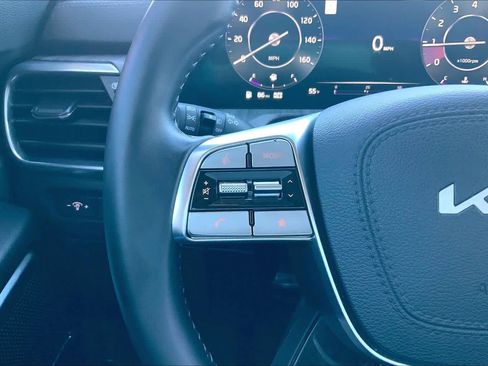 Certified 2024 Kia Telluride SX image 23