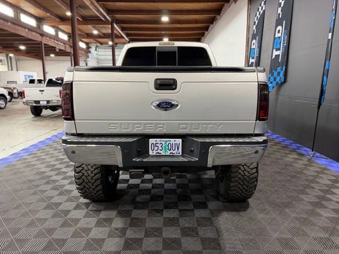 Used 2014 Ford F350 Lariat w/ Lariat Ultimate Package AWD/4WD image 4