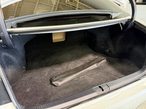 Used 2013 Lexus ES 350 w/ Premium Pkg FWD image 24