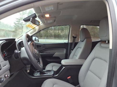 Used 2022 GMC Canyon Elevation Standard w/ Convenience Package image 10