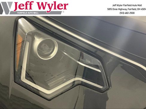 New 2026 Kia Niro LX FWD image 8