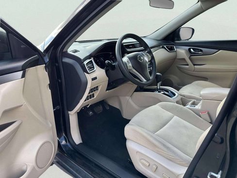 Used 2016 Nissan Rogue SV w/ SV Premium Package FWD image 15