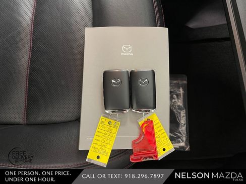 Used 2025 MAZDA CX-5 Carbon Edition image 47