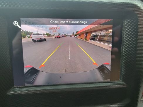 Used 2021 Jeep Gladiator Rubicon w/ Cold Weather Group image 22