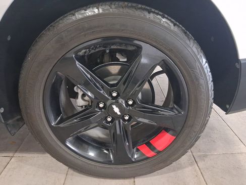 Used 2020 Chevrolet Equinox Premier w/ Premier Redline Edition image 10