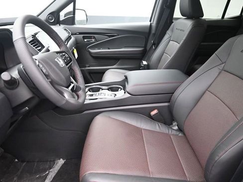 New 2026 Honda Ridgeline Black Edition image 17