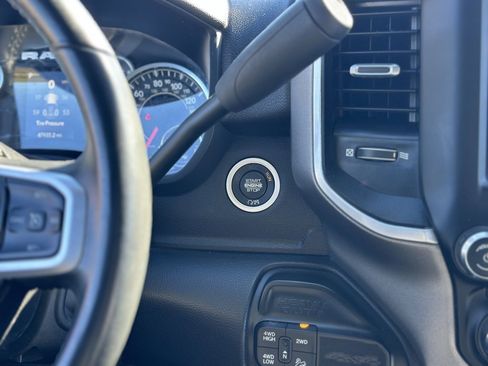 Used 2024 RAM 2500 Big Horn w/ Off Road Package image 32