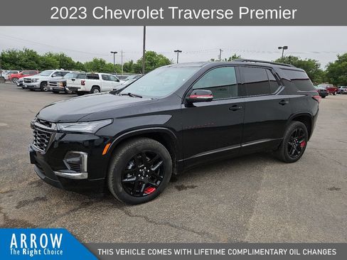 Used 2023 Chevrolet Traverse Premier w/ Redline Edition AWD/4WD image 5
