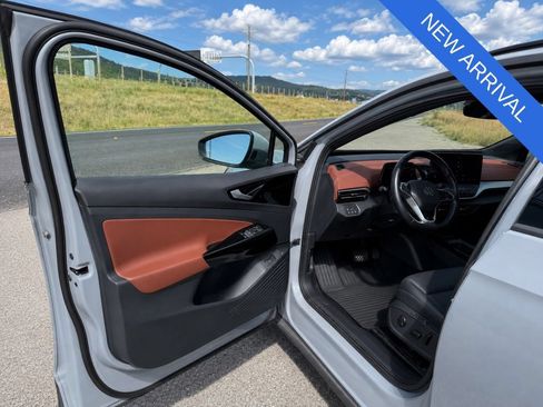 Used 2022 Volkswagen ID.4 Pro S AWD/4WD image 10