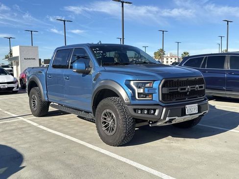 Used 2020 Ford F150 Raptor w/ Equipment Group 802A Luxury image 9