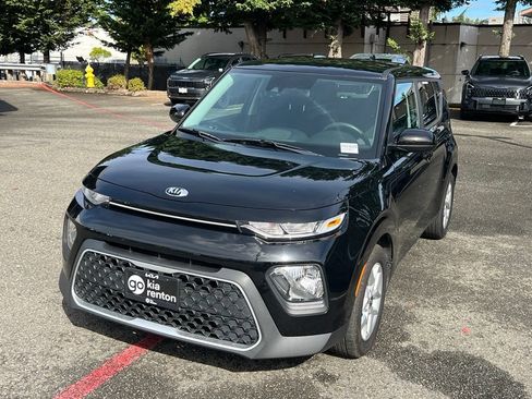 Used 2020 Kia Soul S FWD image 3