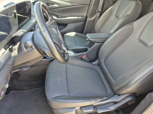 Used 2025 Buick Encore GX Preferred FWD image 16
