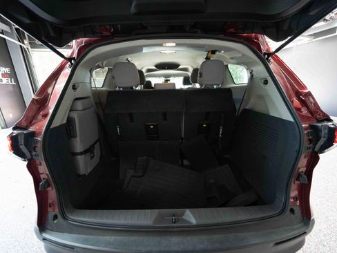 Used 2021 Toyota Sienna LE AWD/4WD image 28