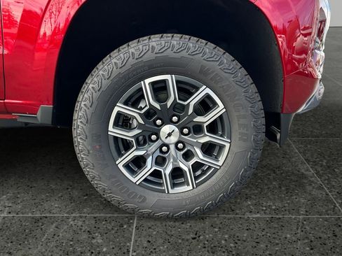 New 2026 Chevrolet Colorado Z71 w/ Technology Package AWD/4WD image 9