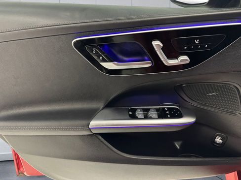 Used 2022 Mercedes-Benz C 300 4MATIC Sedan image 12