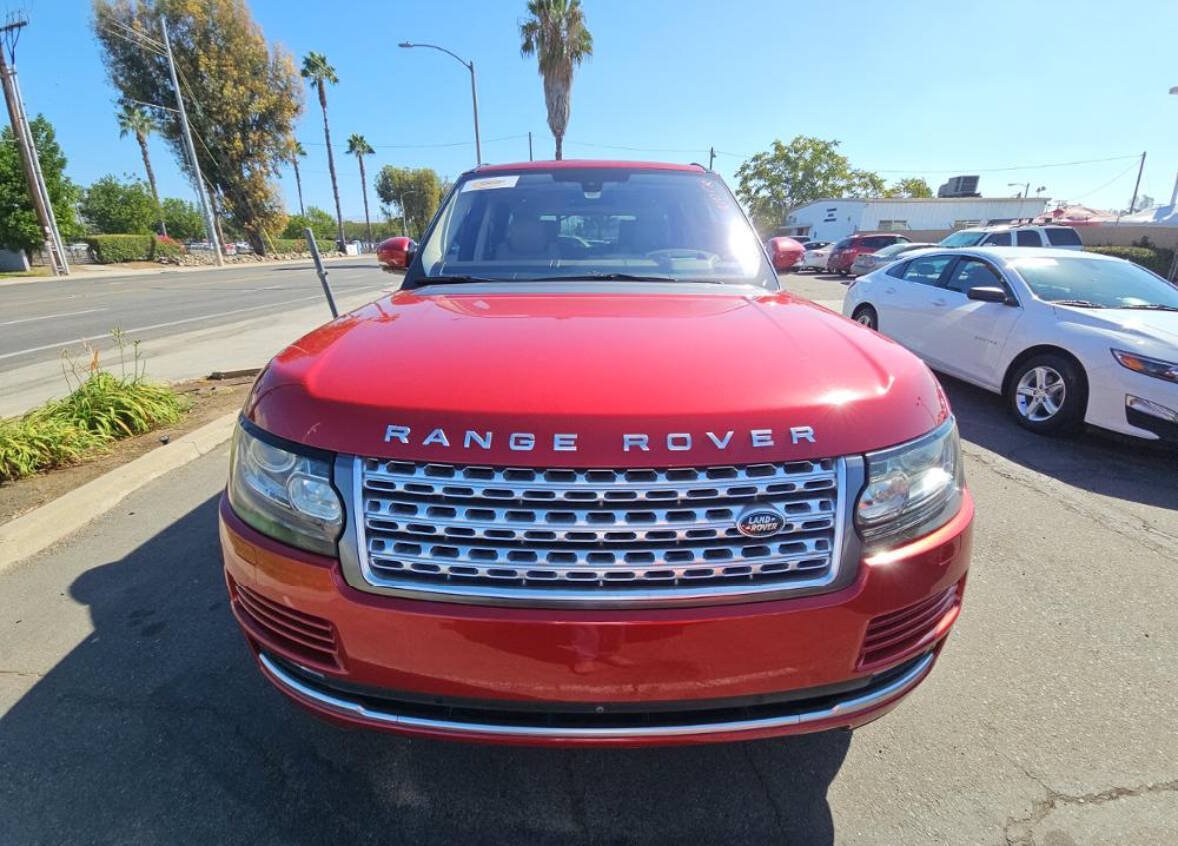 Used 2016 Land Rover Range Rover Supercharged AWD/4WD image 2