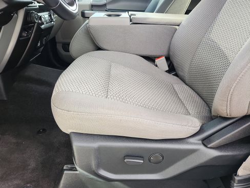 Used 2019 Ford F150 XLT w/ Equipment Group 301A Mid image 10