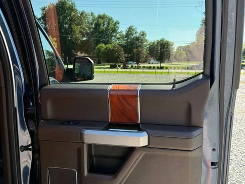 Used 2020 Ford F150 King Ranch w/ Equipment Group 601A Luxury AWD/4WD image 21