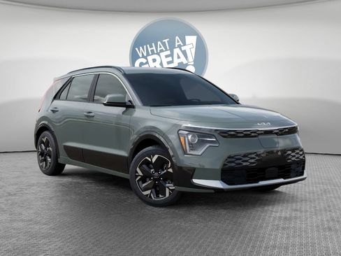 New 2026 Kia Niro Wind FWD image 8