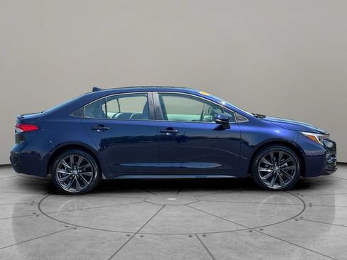 Used 2025 Toyota Corolla SE FWD image 7
