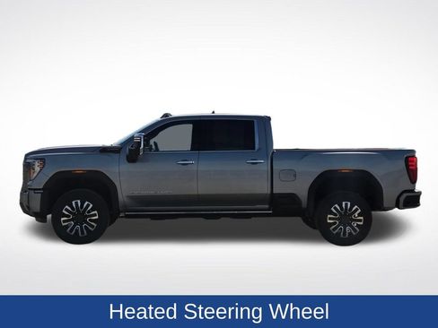 Used 2024 GMC Sierra 2500 Denali Ultimate w/ Max Trailering Package AWD/4WD image 8