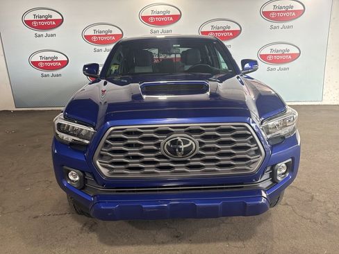 Used 2023 Toyota Tacoma TRD Sport image 2