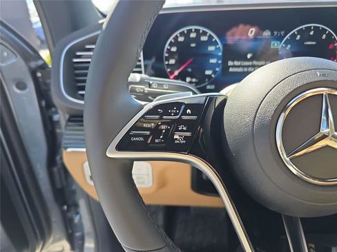 New 2026 Mercedes-Benz GLE 450 4MATIC image 35