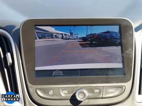 Used 2024 Chevrolet Malibu LT image 28