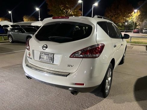 Used 2011 Nissan Murano SV image 3