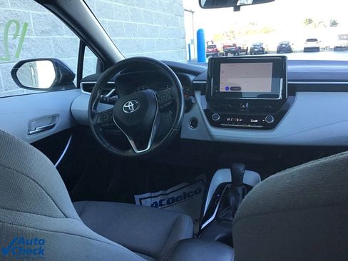 Used 2024 Toyota Corolla SE image 18