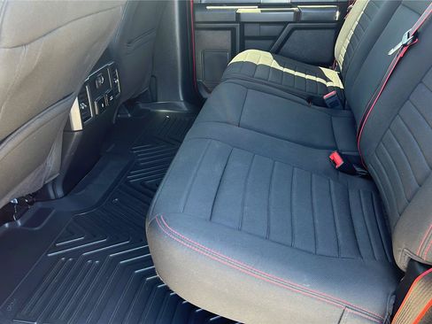 Used 2019 Ford F150 XLT w/ Equipment Group 302A Luxury AWD/4WD image 15