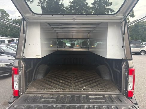 Used 2019 Ford F250 XL w/ Power Equipment Group RWD image 48