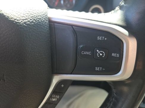 Used 2021 RAM 1500 Big Horn AWD/4WD image 5