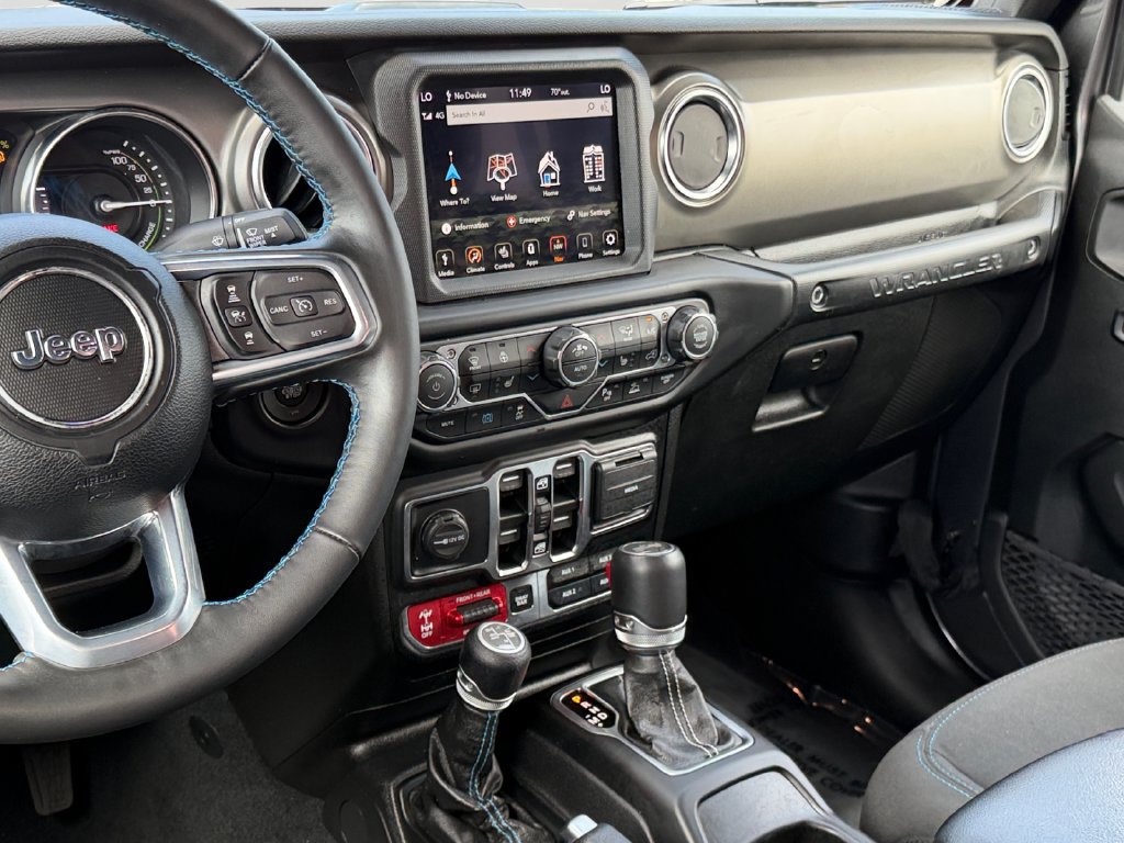 Used 2022 Jeep Wrangler Unlimited Rubicon 4xe w/ Cold Weather Group AWD/4WD image 14