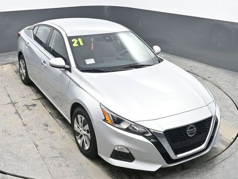 Used 2021 Nissan Altima 2.5 S image 9