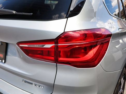 Used 2020 BMW X1 xDrive28i w/ Convenience Package AWD/4WD image 13