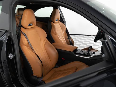 Used 2024 BMW M2 RWD image 10