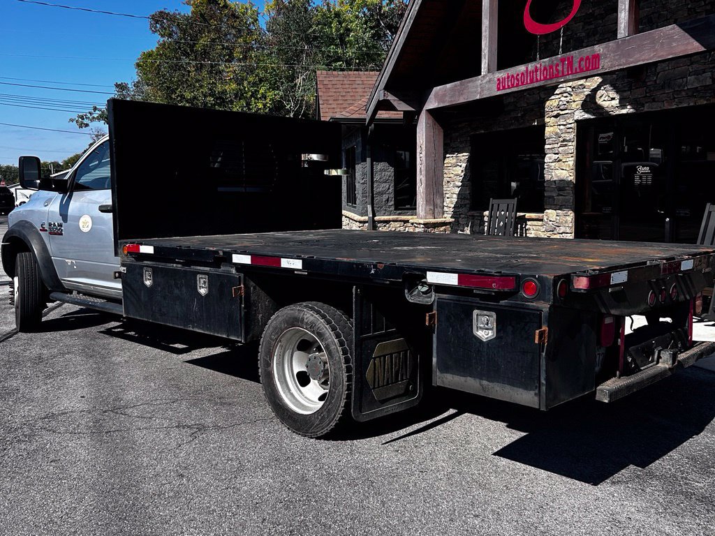Used 2015 RAM 5500 Tradesman RWD image 3