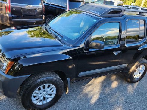 Used 2014 Nissan Xterra S image 5