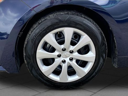 Used 2024 Toyota Corolla LE image 11