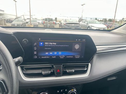 Used 2025 Chevrolet TrailBlazer LT image 21