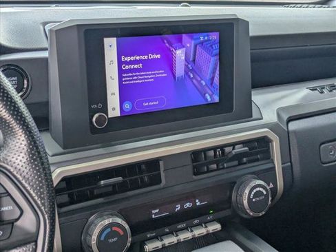 Used 2025 Toyota Tacoma SR5 RWD image 13