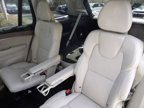 New 2026 Volvo XC90 B6 Ultra w/ Protection Package Premier AWD/4WD image 25